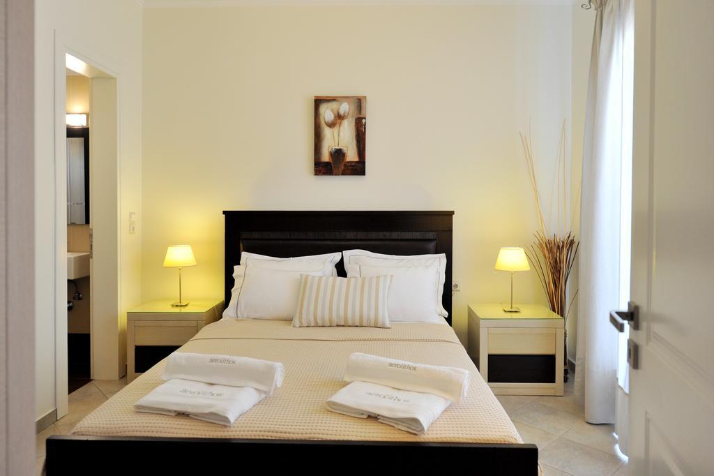 Aerolithos Hotel Adamantas  Buitenkant foto